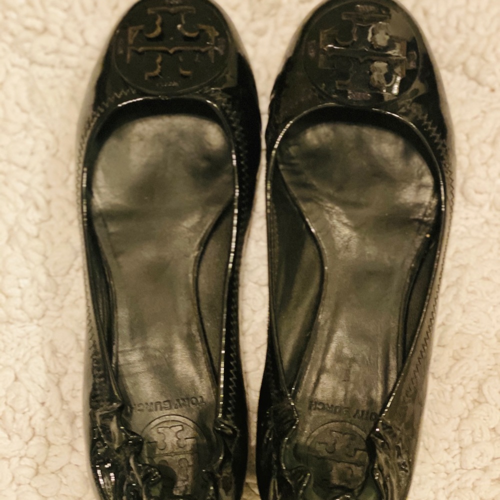 Tory Burch Black Patent Ballet Flats Reva